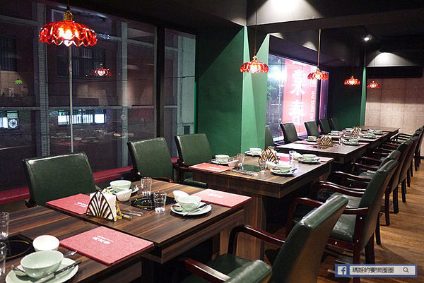 基隆火鍋【海棠春食膳鍋物】基隆麻辣鍋新開幕/老火湯&溫麻辣帶來新食感