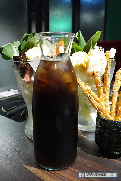 基隆火鍋【海棠春食膳鍋物】基隆麻辣鍋新開幕/老火湯&溫麻辣帶來新食感