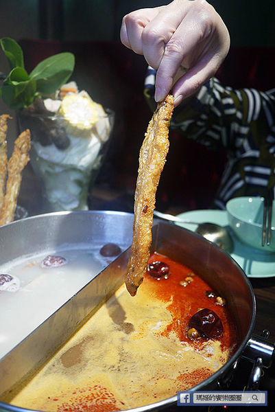 基隆火鍋【海棠春食膳鍋物】基隆麻辣鍋新開幕/老火湯&溫麻辣帶來新食感