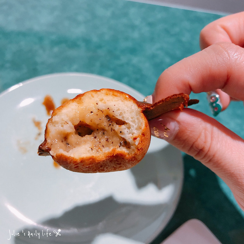 不限時,冰店,創意冰品,可口月鳥,咖啡店,晴子冰室,板橋,江子翠,貓咪,附插座,雞蛋糕,飲料 @跟著Julie一起走吧