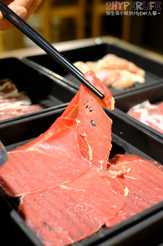 一宮壽喜燒,台中南屯壽喜鍋,台中南屯火鍋,台中南屯美食,台中吃到飽,台中壽喜燒,台中涮涮鍋,台中火鍋,台中美食,壽喜鍋吃到飽 @強生與小吠的Hyper人蔘~