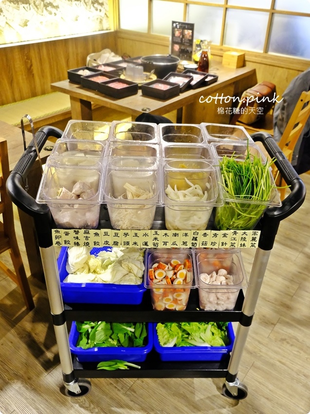 台中吃到飽這家也很狂~八種肉肉任你點,一宮壽喜燒也有火鍋吃到飽喔! 台中吃到飽這家也很狂~八種肉肉任你點,一宮壽喜燒也有火鍋吃到飽喔!