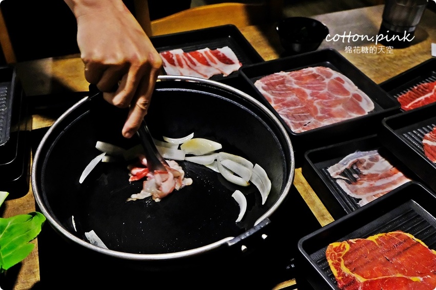 台中吃到飽這家也很狂~八種肉肉任你點,一宮壽喜燒也有火鍋吃到飽喔! 台中吃到飽這家也很狂~八種肉肉任你點,一宮壽喜燒也有火鍋吃到飽喔!