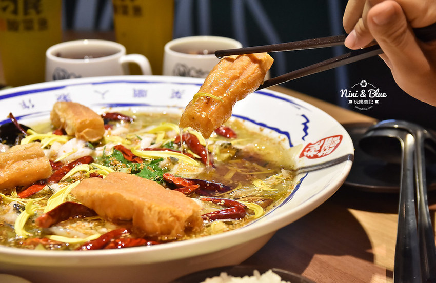 刁民酸菜魚 逢甲夜市美食小吃 麻辣燙22
