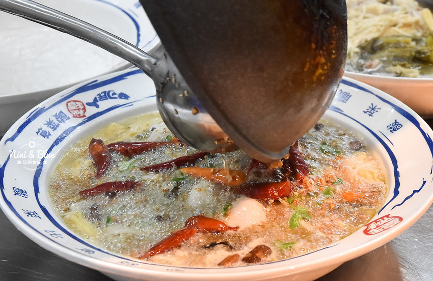 刁民酸菜魚 逢甲夜市美食小吃 麻辣燙11