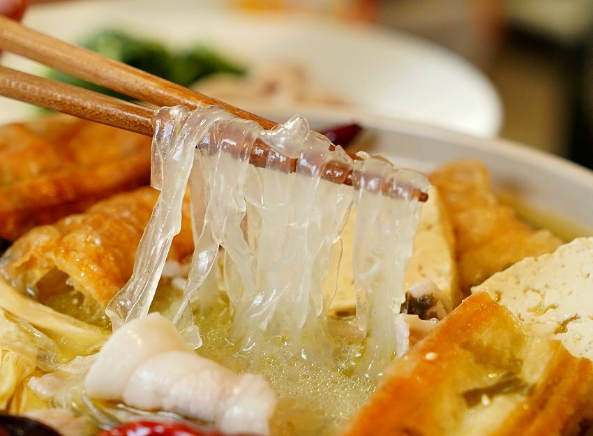 【宅配美食】刁民酸菜魚．台中排隊名店宅配到家，輕鬆還原招牌美味!