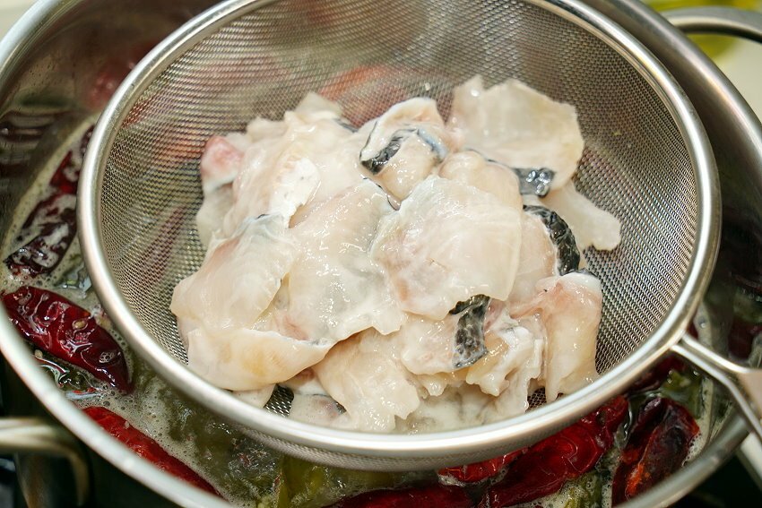 【宅配美食】刁民酸菜魚．台中排隊名店宅配到家，輕鬆還原招牌美味!