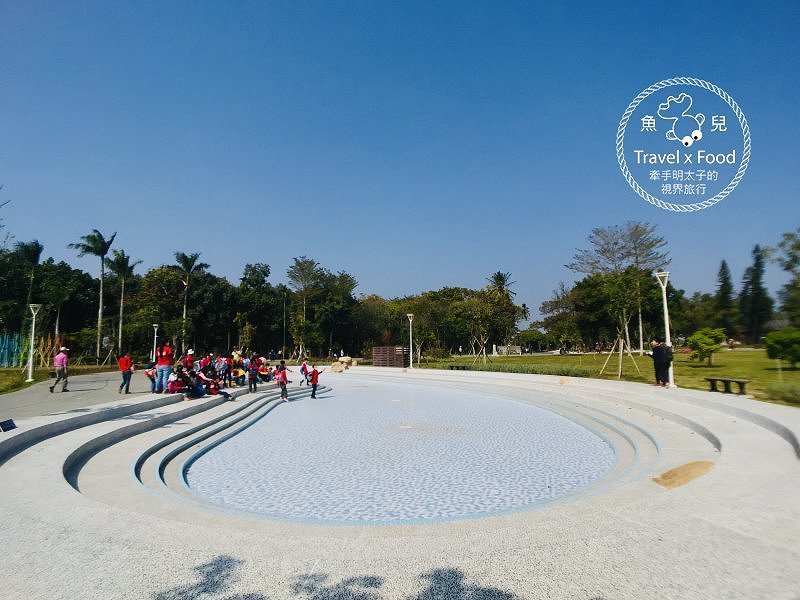 山上花園水道博物館|古蹟建築、影音互動、特色沙坑、寵物友善、189階淨水步道,賞花踏青親子同遊新地標! @魚兒 x 牽手明太子的「視」界旅行