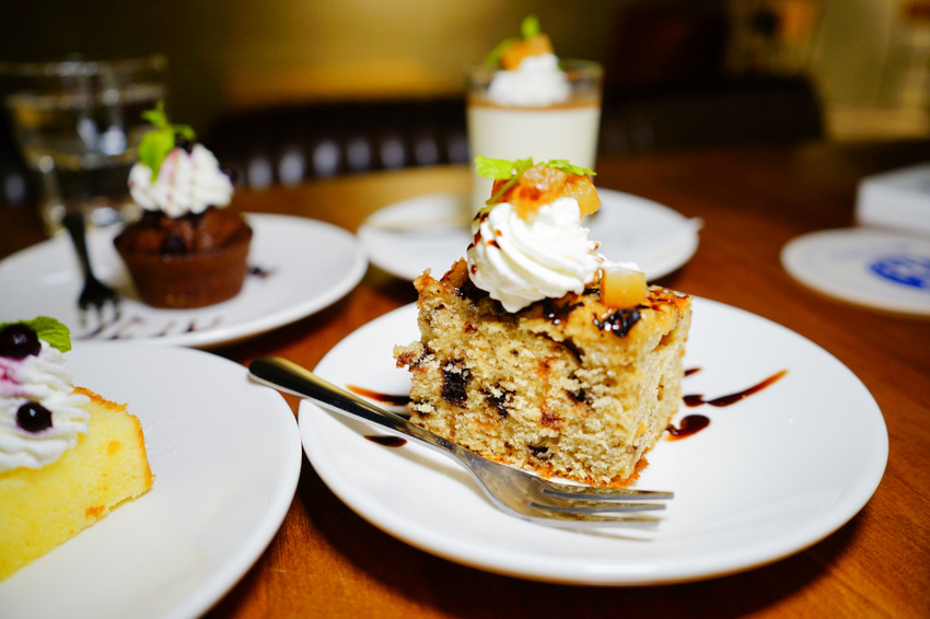 美食|台北 Schumann’s Bistro No. 6 舒曼六號餐館(南京店) 德國豬腳、黑白啤酒 南京復興、小巨蛋聚餐餐廳推薦!