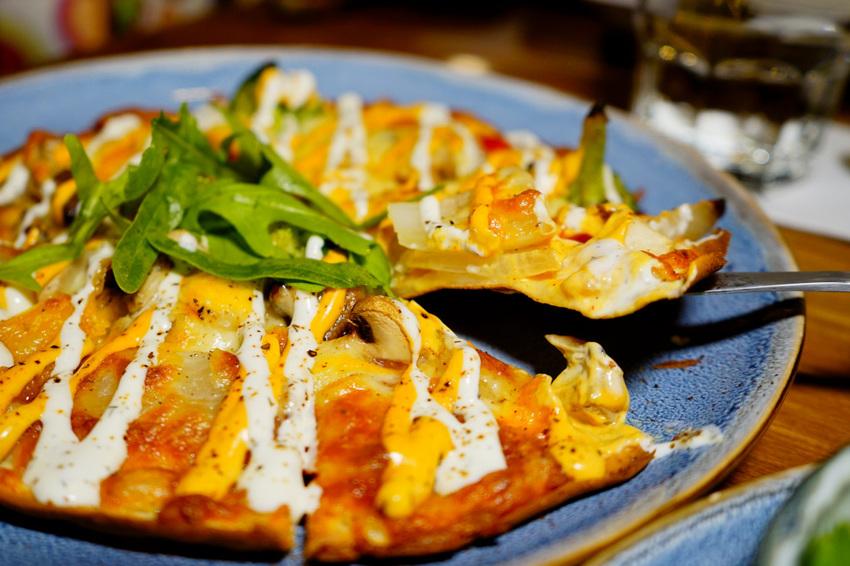 美食|台北 Schumann’s Bistro No. 6 舒曼六號餐館(南京店) 德國豬腳、黑白啤酒 南京復興、小巨蛋聚餐餐廳推薦!