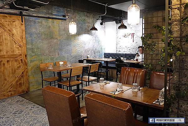 南京復興德國餐廳【舒曼六號餐館Schumann's Bistro No. 6】南德傳統德國豬腳/南京復興異國料理/南京復興早午餐