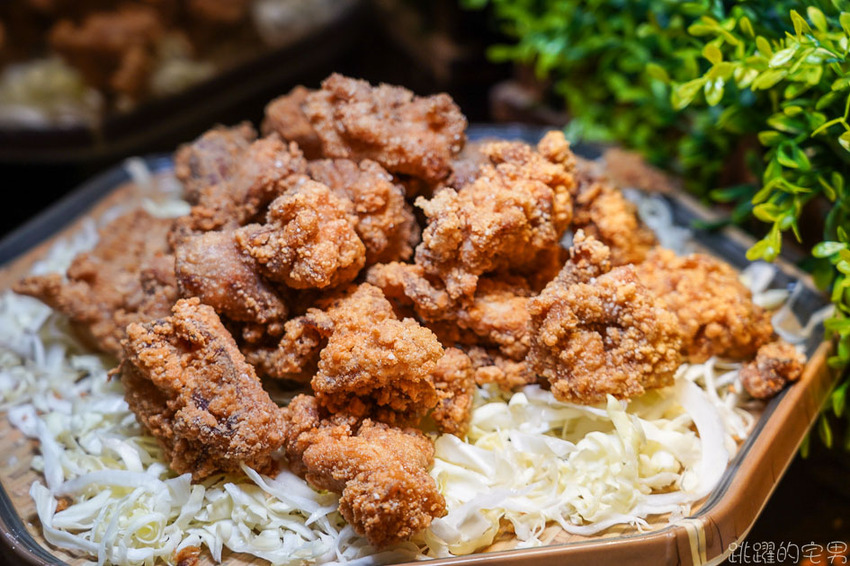 花蓮最新吃到飽! 林澤記麻辣火鍋推出中午自助餐吃到飽只要330元 螃蟹、鮮蝦 豬腳 連牛肉麵都可以無限點 招牌甜點 招牌甜點不吃會後悔 早餐也有吃到飽喔!