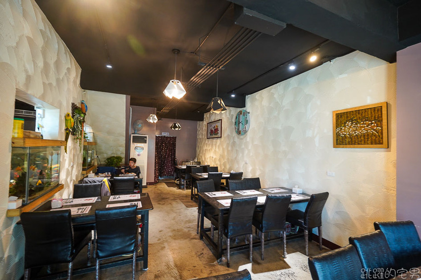 花蓮最新吃到飽! 林澤記麻辣火鍋推出中午自助餐吃到飽只要330元 螃蟹、鮮蝦 豬腳 連牛肉麵都可以無限點 招牌甜點 招牌甜點不吃會後悔 早餐也有吃到飽喔!