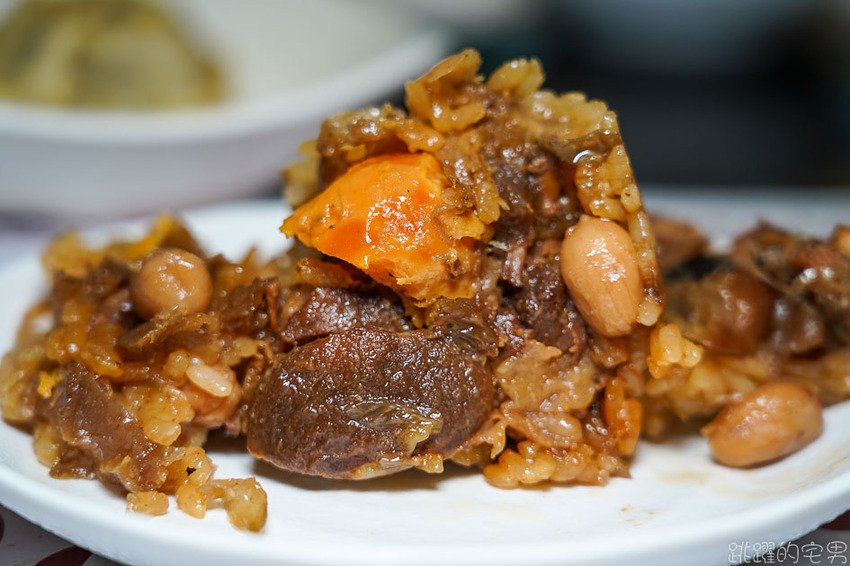 花蓮最新吃到飽! 林澤記麻辣火鍋推出中午自助餐吃到飽只要330元 螃蟹、鮮蝦 豬腳 連牛肉麵都可以無限點 招牌甜點 招牌甜點不吃會後悔 早餐也有吃到飽喔!