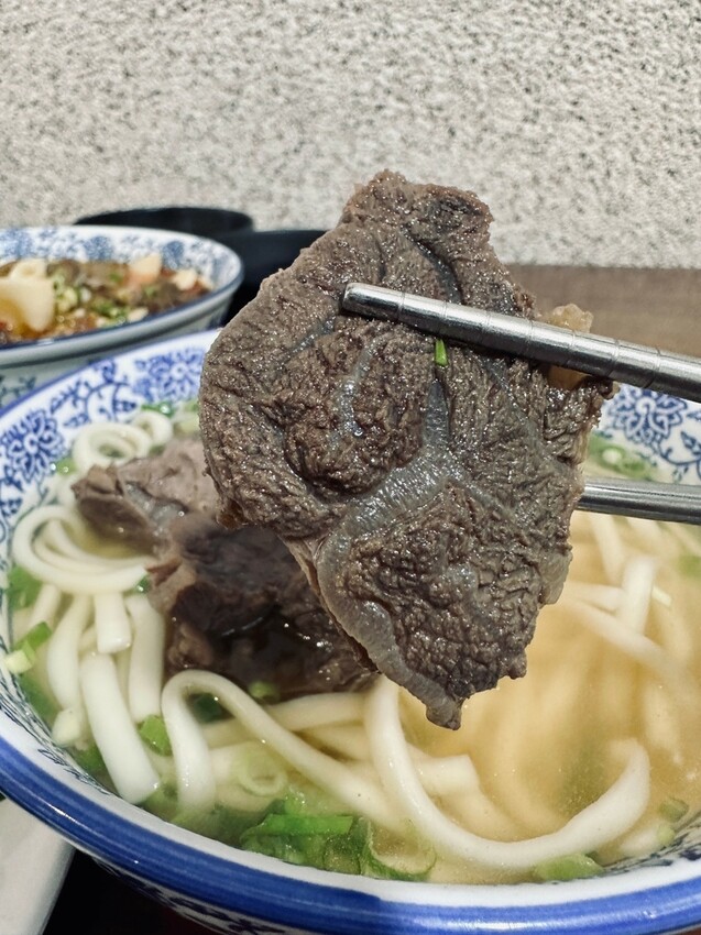 LINE_ALBUM_苗栗大鼎夏荷_231031_8.jpg LINE_ALBUM_苗栗大鼎夏荷_231031_8.jpg