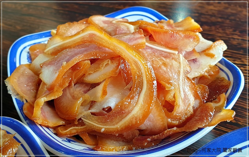 苗栗大鼎夏荷牛肉麵館(豆花吃到飽+垂坤旗艦店旁) 17.jpg