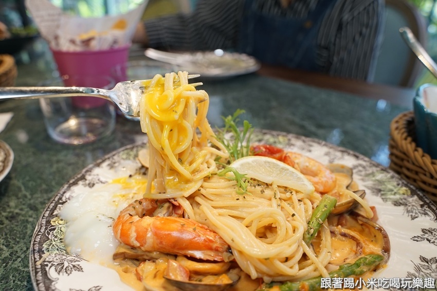 JAI宅義大利麵燉飯披薩。叢林風有長頸鹿的網美店開箱文- 跟著踢小米吃喝玩樂趣