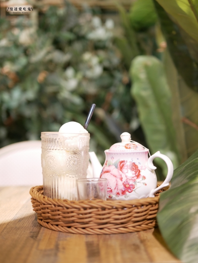 美翻天！女孩們最愛的質感森林系餐廳是它『JAI 宅』兼具視覺和味覺的澎湃饗宴，爆炸蛤蠣麵點起來！新竹美食｜巨城美食｜新竹義大利麵 - 曼達愛吃鬼