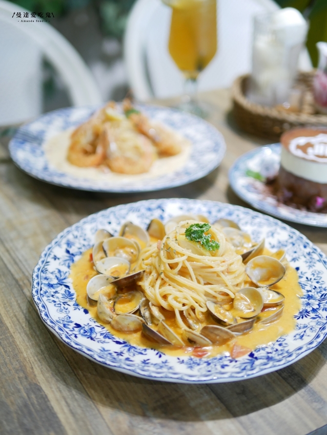 美翻天！女孩們最愛的質感森林系餐廳是它『JAI 宅』兼具視覺和味覺的澎湃饗宴，爆炸蛤蠣麵點起來！新竹美食｜巨城美食｜新竹義大利麵 - 曼達愛吃鬼