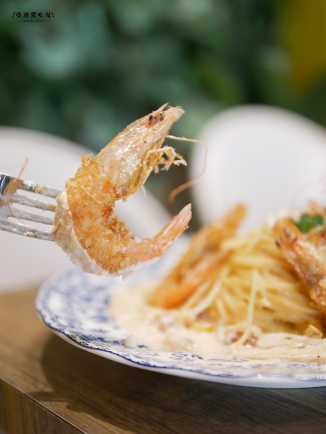 美翻天！女孩們最愛的質感森林系餐廳是它『JAI 宅』兼具視覺和味覺的澎湃饗宴，爆炸蛤蠣麵點起來！新竹美食｜巨城美食｜新竹義大利麵 - 曼達愛吃鬼