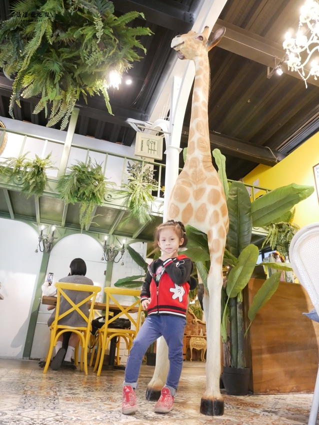 美翻天！女孩們最愛的質感森林系餐廳是它『JAI 宅』兼具視覺和味覺的澎湃饗宴，爆炸蛤蠣麵點起來！新竹美食｜巨城美食｜新竹義大利麵 - 曼達愛吃鬼