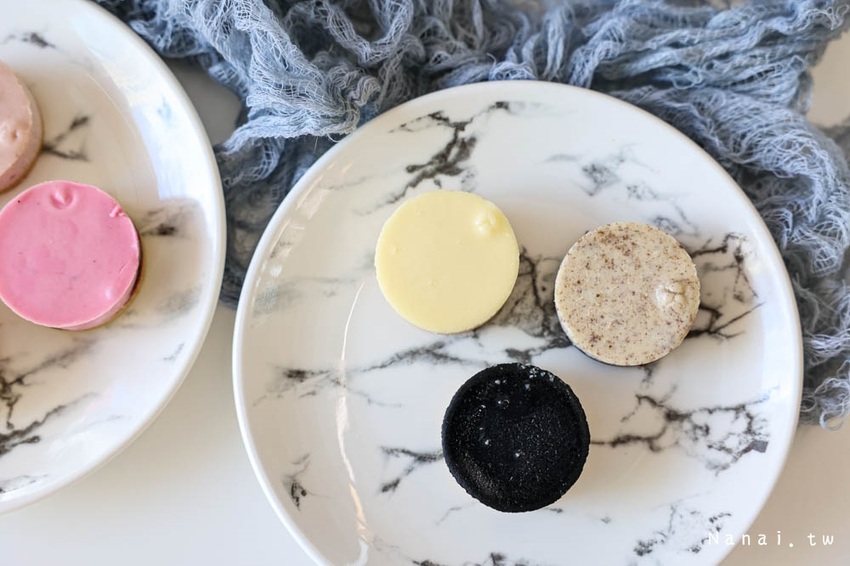 牛胖の手作 鹽可頌：台中一中商圈竟然有夢幻系彩虹鈕扣乳酪禮盒、季節限定真材實料草莓寶盒，必買期間限定牛胖禮盒 - Nana愛旅行札記