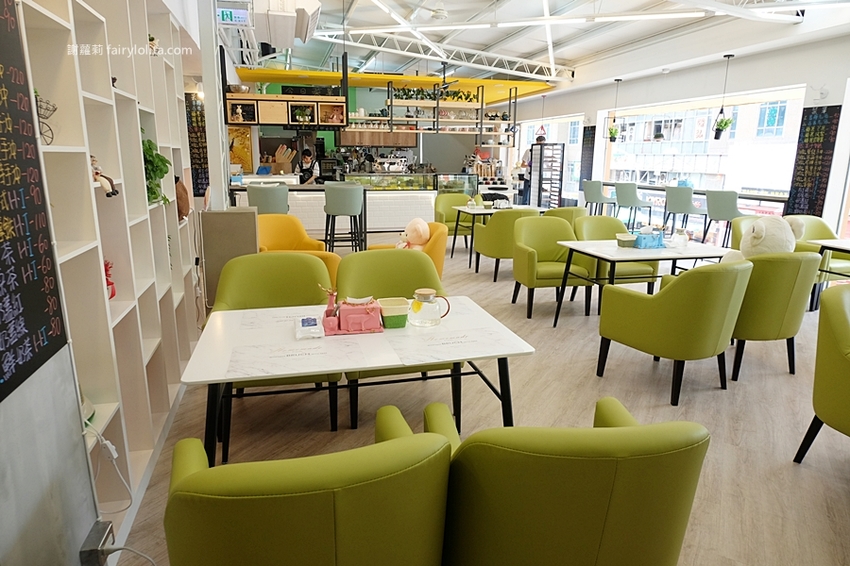 牛胖の手作鹽可頌。每日限量、出爐秒殺!爆餡「極黑起司鹽可頌」、想吃記得先預訂! @蹦啾♥謝蘿莉 La vie heureuse