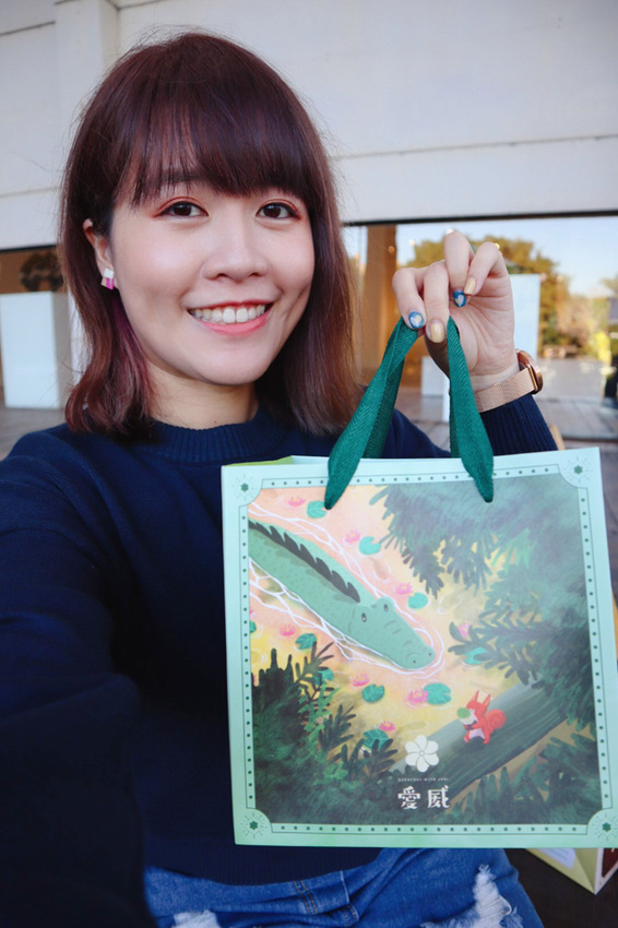 新竹巨城週年慶開跑！愛威鐵盒曲奇餅乾強勢回歸，超人氣涮嘴曲奇餅乾推出聖誕節限定盒款