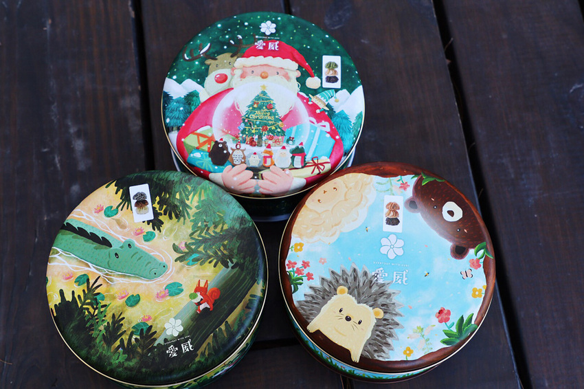 新竹巨城週年慶開跑！愛威鐵盒曲奇餅乾強勢回歸，超人氣涮嘴曲奇餅乾推出聖誕節限定盒款