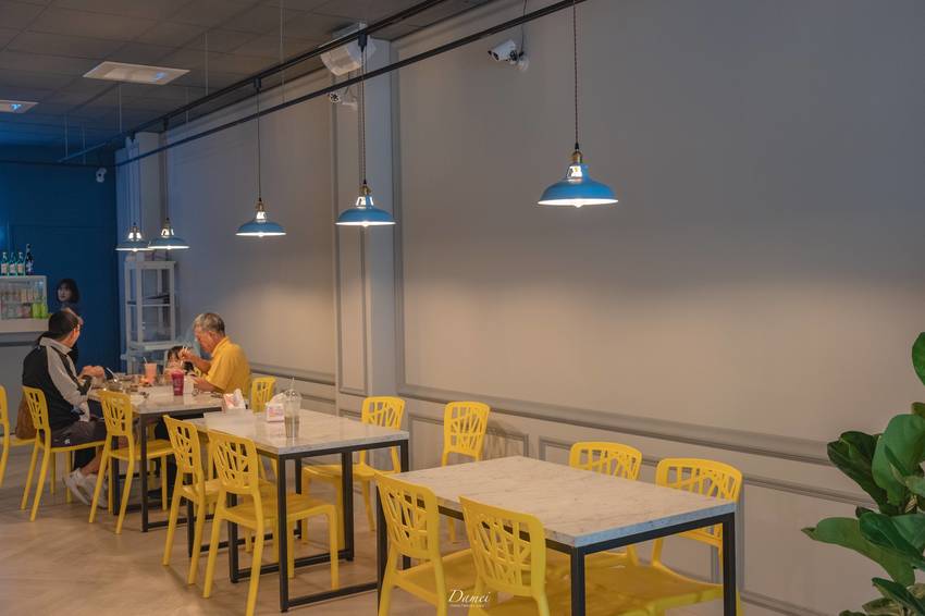 source: imgur.com 高雄楠梓|Annio安妞韓食-花香滿溢,宛如花店般的韓式料理店