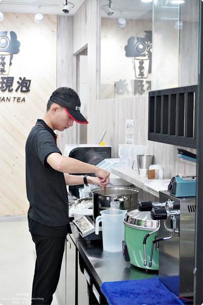 中科飲料店 台中飲料店 貓頭鷹茶森林台中中科店 台中日月潭紅茶 米其林紅韻 水果茶 花草茶 日月潭紅茶茶葉蛋 抹茶 火龍果珍珠DSC08637.JPG 中科飲料店 台中飲料店 貓頭鷹茶森林台中中科店 台中日月潭紅茶 米其林紅韻 水果茶 花草茶 日月潭紅茶茶葉蛋 抹茶 火龍果珍珠DSC08637.JPG