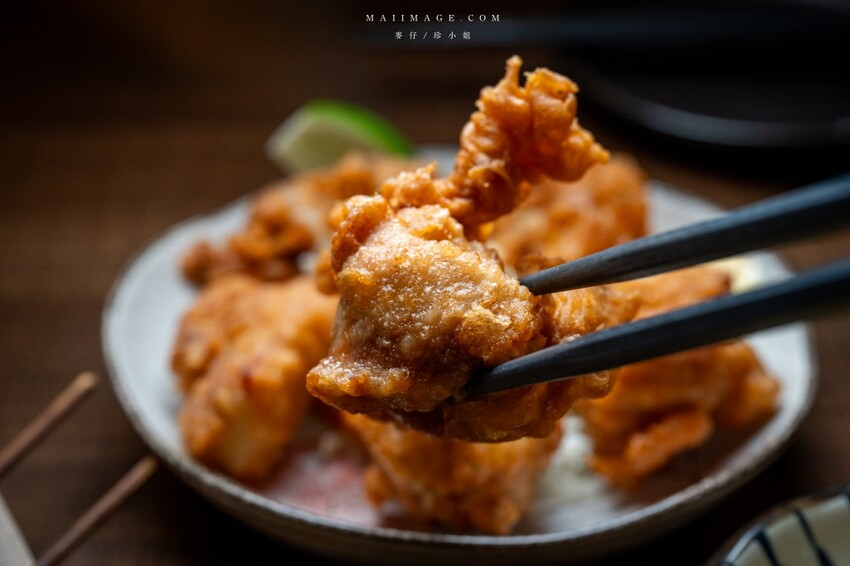 新北市永和區永和美食｜四貝串燒居酒屋～職人串燒料理美味程度滿點，越晚氣氛越棒，三五好友聚餐選這間準沒錯、永安市場