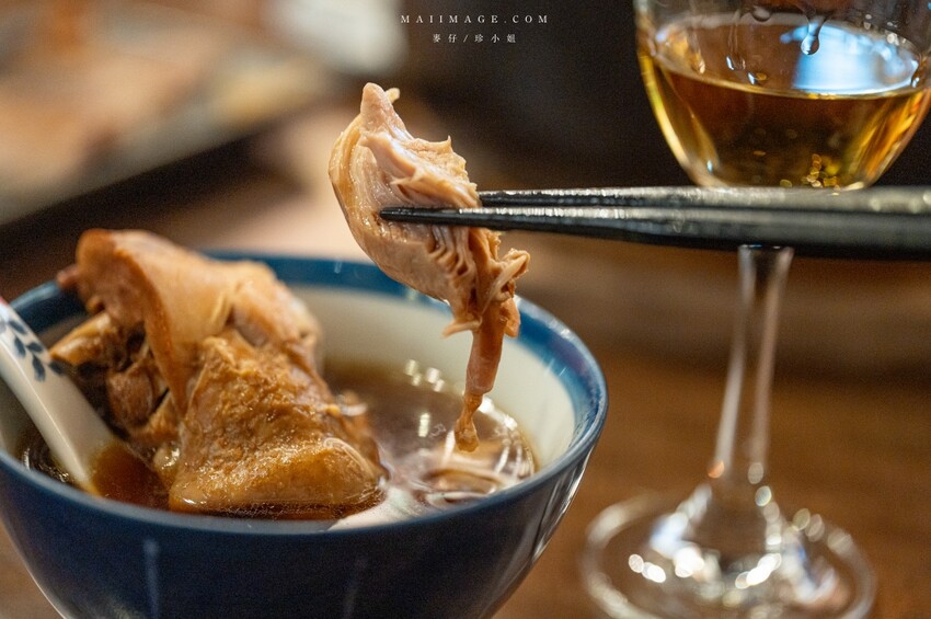 新北市永和區永和美食｜四貝串燒居酒屋～職人串燒料理美味程度滿點，越晚氣氛越棒，三五好友聚餐選這間準沒錯、永安市場