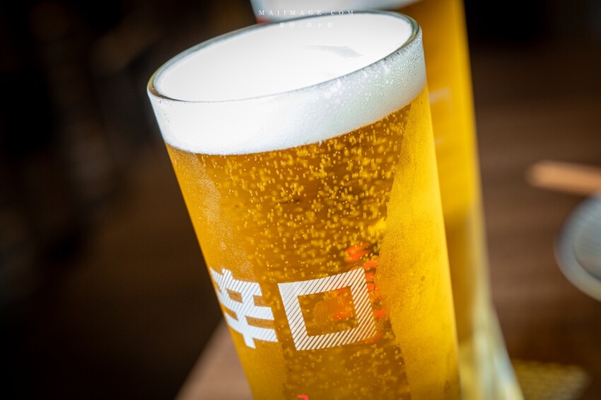 新北市永和區永和美食｜四貝串燒居酒屋～職人串燒料理美味程度滿點，越晚氣氛越棒，三五好友聚餐選這間準沒錯、永安市場