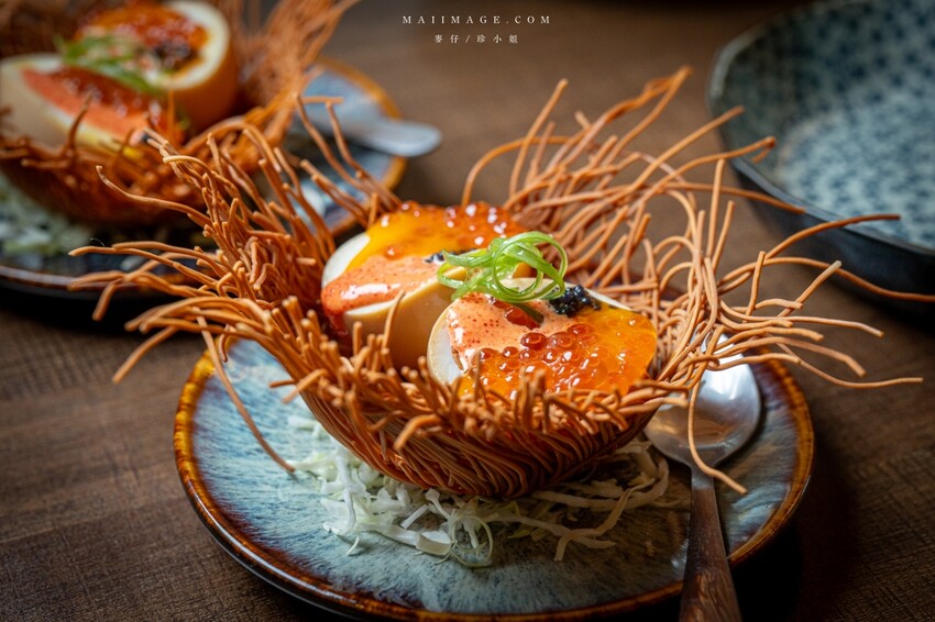 新北市永和區永和美食｜四貝串燒居酒屋～職人串燒料理美味程度滿點，越晚氣氛越棒，三五好友聚餐選這間準沒錯、永安市場