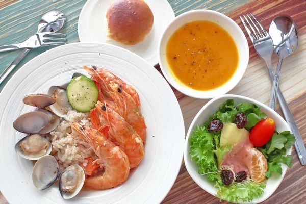 【花蓮美食】山波小館-花蓮火車站附近必吃的美食,一週只開2天的餐廳