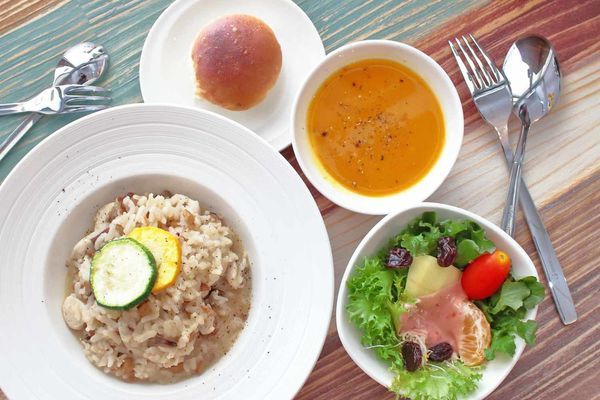 【花蓮美食】山波小館-花蓮火車站附近必吃的美食,一週只開2天的餐廳