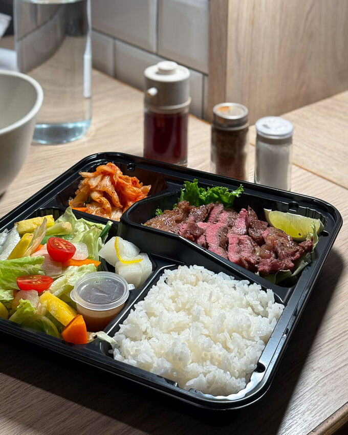 新北市板橋區小秘苑燒肉餐酒｜台北個人燒肉套餐與外帶便當推薦 - 安妮 Anny