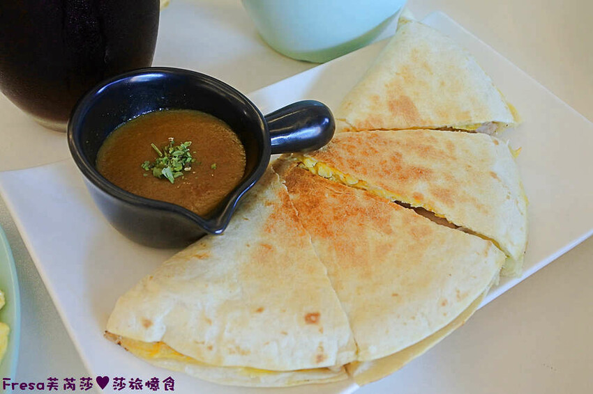 台南早午餐【好點Better Brunch】澎派系大份量全日供餐.沙拉加倍超貼心!推薦義大利麵/起司蛋薄餅│輕食飲料│安平美食 - Fresa芙芮莎♥莎旅憶食