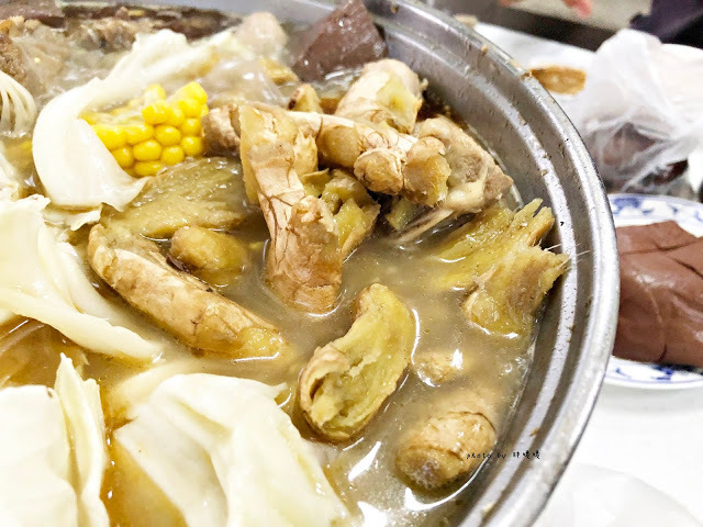 【南投 中寮】炮哥薑母鴨/羊肉爐🍲老饕才知道的隱密薑母鴨,在地人推薦,湯頭鮮甜,吃過就回不去了,宵夜場也沒問題,心中第一名的薑母鴨👍