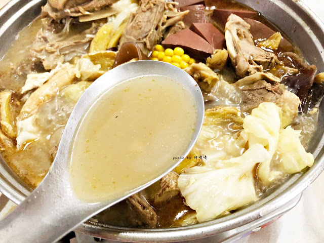 【南投 中寮】炮哥薑母鴨/羊肉爐🍲老饕才知道的隱密薑母鴨,在地人推薦,湯頭鮮甜,吃過就回不去了,宵夜場也沒問題,心中第一名的薑母鴨👍