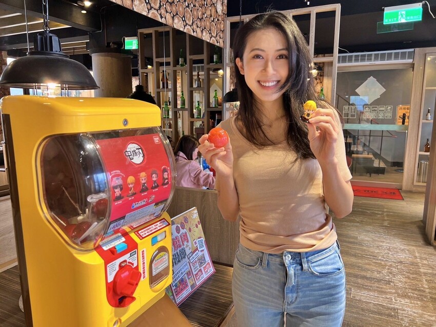 燒肉眾淡水老街店|燒肉眾周年慶,燒肉動漫節,還有鬼滅之刃抽獎活動喔,免費升級100元整隻龍蝦任你吃‼️