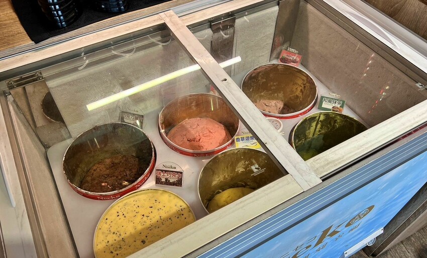 燒肉眾淡水老街店|燒肉眾周年慶,燒肉動漫節,還有鬼滅之刃抽獎活動喔,免費升級100元整隻龍蝦任你吃‼️