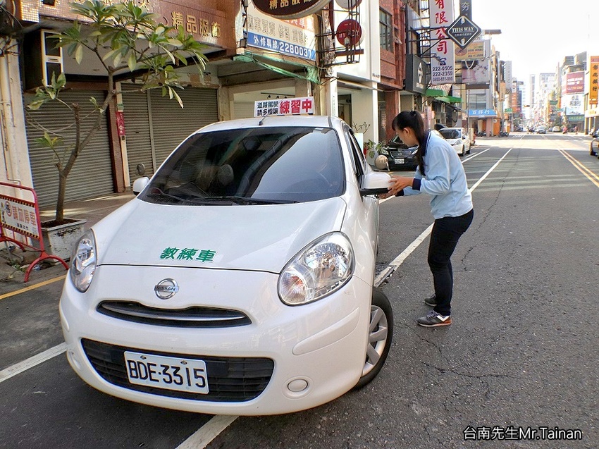 台南駕訓班女教練推薦｜台南道路駕駛教練｜台南有駕照不敢開車｜台南學開車｜台南駕訓班教練推薦｜台南駕訓班推薦｜台南駕訓班原地考照｜台南駕訓班報名｜崑山駕訓班18號朱教練