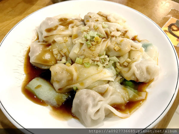 台北市美食小吃/保安宮/國民美食/台灣味/哈密街/春福切仔麵/捷運淡水線