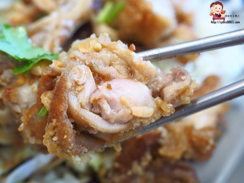 桃園中壢美食-泰美味銅盤燒烤-雙人銅盤烤肉只要299元,平價泰式美食就在小巷子裡 @民宿女王芽月-美食.旅遊.全台趴趴走