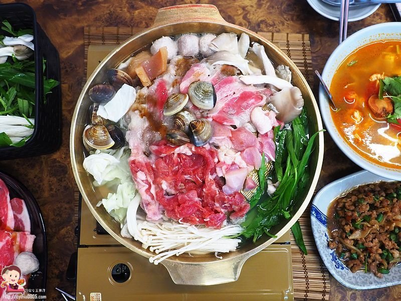 桃園中壢美食-泰美味銅盤燒烤-雙人銅盤烤肉只要299元,平價泰式美食就在小巷子裡 @民宿女王芽月-美食.旅遊.全台趴趴走