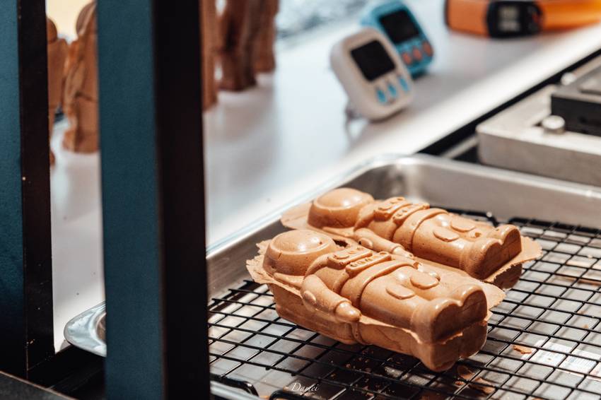 高雄苓雅|宇宙人雞蛋燒-年末最強的雞蛋糕,超可愛的宇宙人