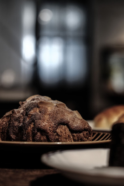 [春，屏東] 聞秋香而至，為伯虎停留 - 伯虎在二樓．恆春But Who