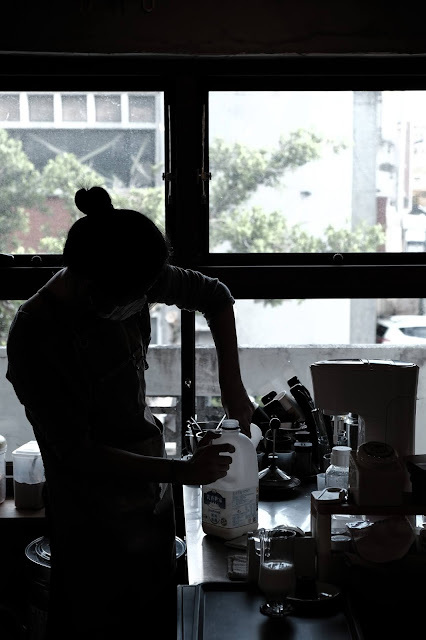 [春，屏東] 聞秋香而至，為伯虎停留 - 伯虎在二樓．恆春But Who